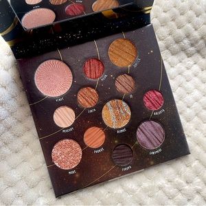 Dito Venus Eyeshadow Palette